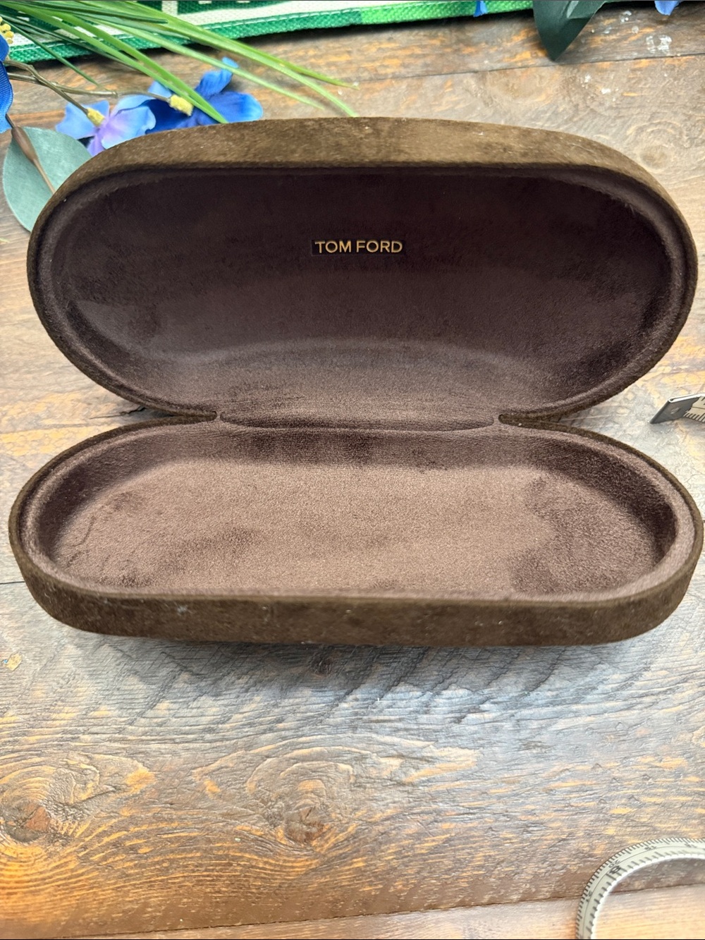 Authentic Tom Ford Brown Velvet Sunglasses Clamshell Hard Case Only GUC 👓
